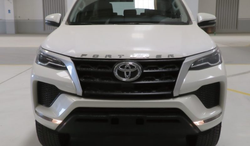 Toyota fortuner 2021